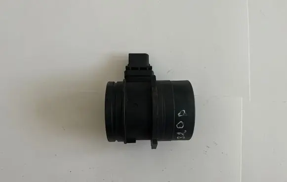 BMW 3 E90 E91 Mass air flow meter 7788743