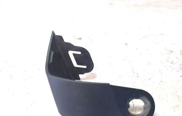 Toyota Avensis T270 Other exterior part 5312305030
