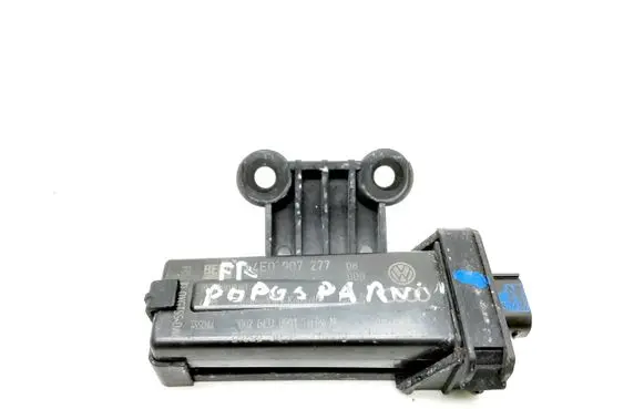 Audi A6 S6 C6 4F Tire pressure sensor 4E0907277
