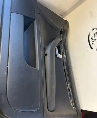 Audi A4 S4 B7 8E 8H Front door card panel trim 8E1867106
