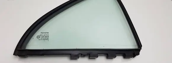 Toyota Avensis T250 Rear vent window glass 6818805030
