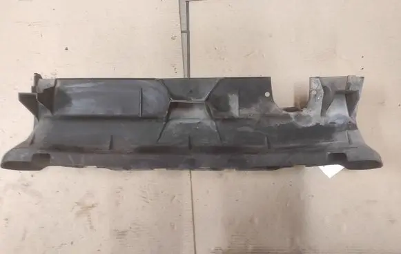 Volvo V50 Intercooler air guide/duct channel 30657151
