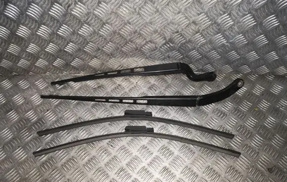 Audi A6 S6 C6 4F Front wiper blade arm 4F1955410 4F1955409