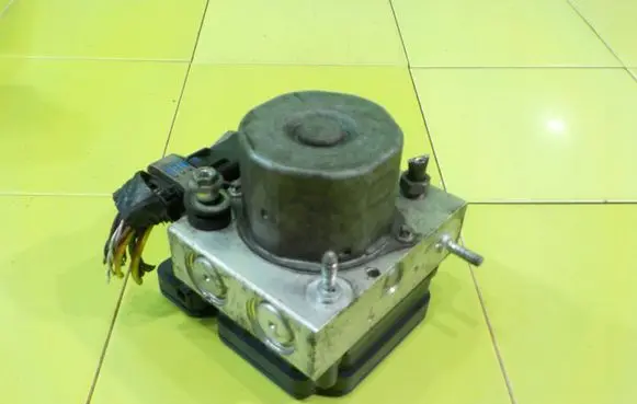 Ford Transit ABS Pump 2265106512 17AB193