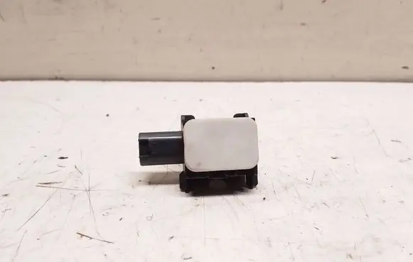 Mercedes-Benz ML W164 Airbag deployment crash/impact sensor 0038202826