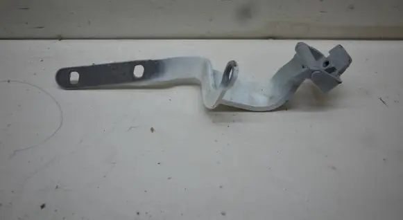 Audi A7 S7 4G Tailgate/trunk/boot hinge 4G8827299