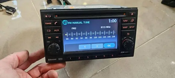 Nissan Qashqai Radio/CD/DVD/GPS head unit 25915BH30E 7612830076 LCN