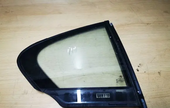 BMW 5 F10 F11 Rear vent window glass 7182026 51357182026604219