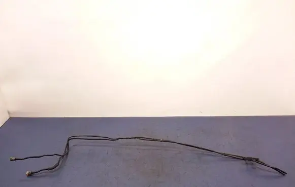 Citroen C4 II Picasso Fuel line pipe 