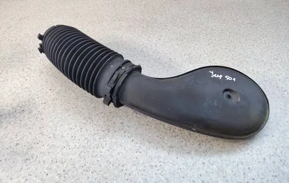 Jeep Grand Cherokee Air intake hose/pipe