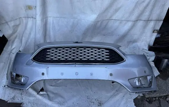 Ford Focus Front bumper F1FB-17757-A