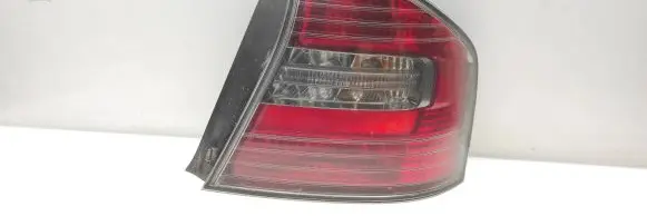 Subaru Legacy Rear/tail lights 22020806