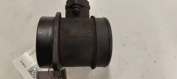 Volvo V70 Mass air flow meter 0280218088 8670115