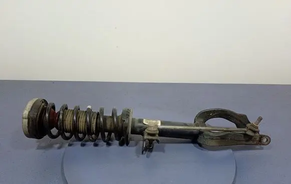 BMW 5 F10 F11 Front shock absorber/damper 6789362