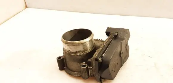 Audi A4 S4 B7 8E 8H Throttle valve 06F133062E