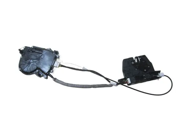 BMW X5 F15 Tailgate exterior lock 51247303443