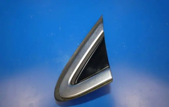 Volvo V40 Front arch trim 31349229 31391028 31391032