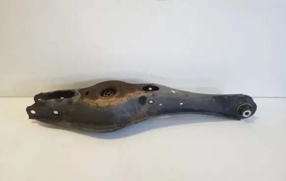 Audi Q3 F3 Rear upper control arm/wishbone 5Q0525691C