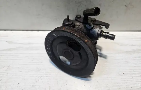Mitsubishi Galant Power steering pump 142478 14248