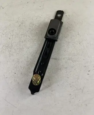 Hyundai Santa Fe Seat belt height adjuster 