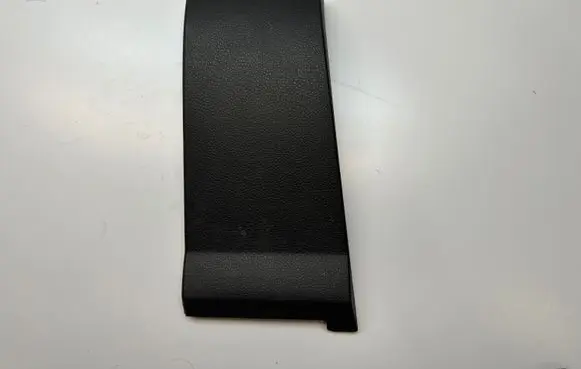 Dashboard lower bottom trim panel