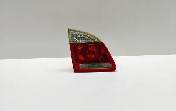 BMW 5 E60 E61 Tailgate rear/tail lights 6925893 69258939 63216925893
