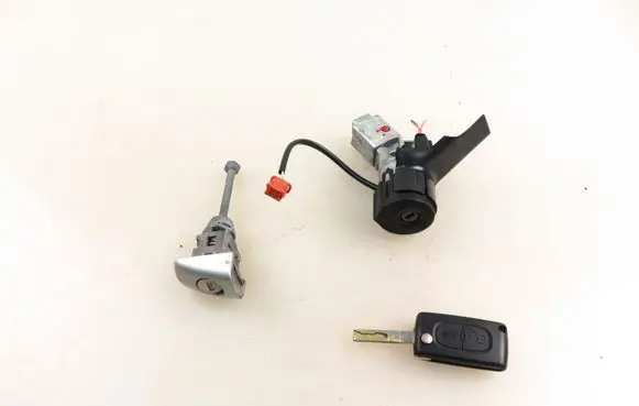 Peugeot 207 Ignition lock 36410600