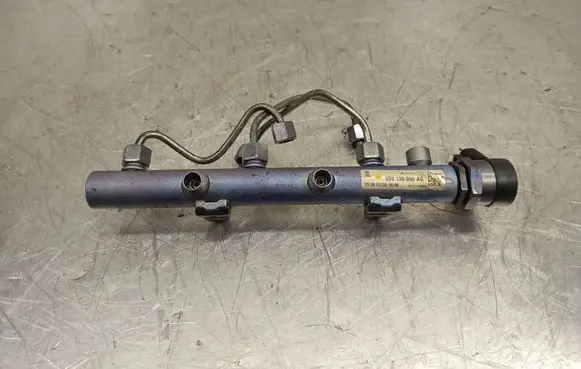 Audi Q7 4L Fuel main line pipe 059130090AG