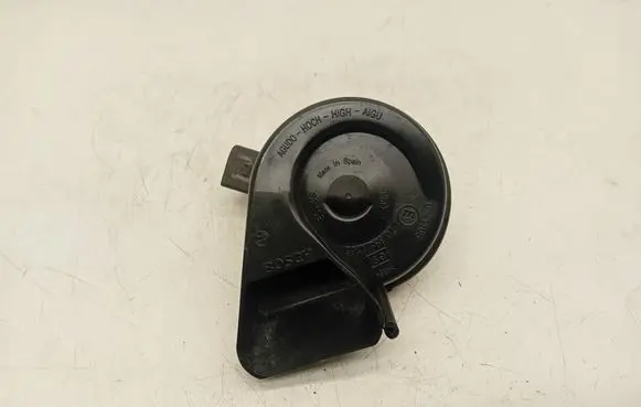 Audi A6 S6 C6 4F Horn signal