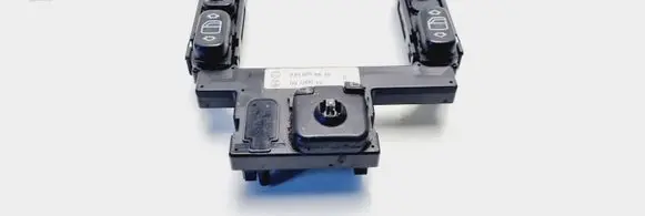 Mercedes-Benz E W210 Electric window control switch 2108208610