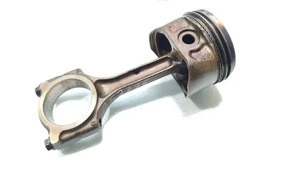 Renault Megane III Piston with connecting rod K4M858