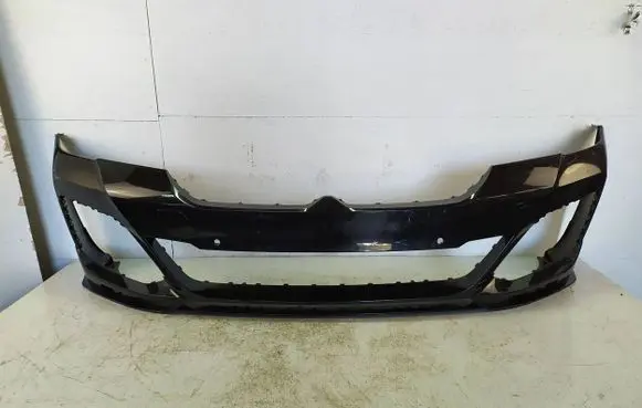 BMW 5 G30 G31 Front bumper 01496