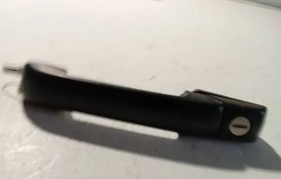 Volkswagen Golf III Front door exterior handle 1H0837207