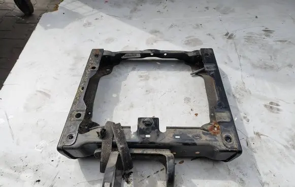 Renault Trafic III (X82) Driver seat console base 