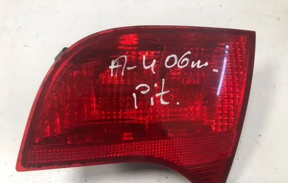 Audi A4 S4 B7 8E 8H Tailgate rear/tail lights 8E9945094