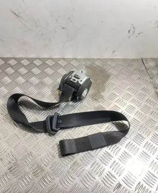 Audi A3 S3 8P Front seatbelt 8P3857706B