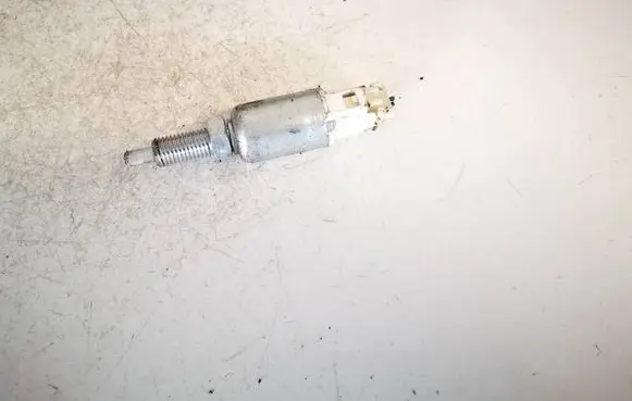 Suzuki SX4 S-Cross Brake pedal sensor switch