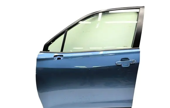 Subaru Forester SK Front door 43R00019