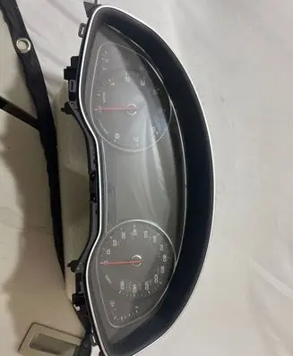 Audi Q7 4M Speedometer (instrument cluster) 4M0920870A 0263720050