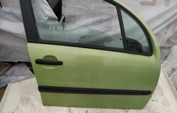 Citroen C3 Front door
