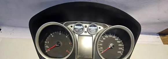 Ford Focus Speedometer (instrument cluster) 18V4T10840LF
