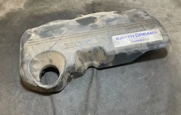 Honda CR-V Engine cover (trim)