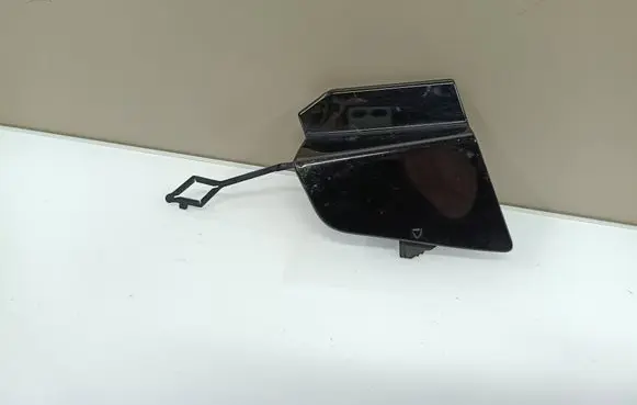 BMW X3 G01 Front tow hook cap/cover 8081065
