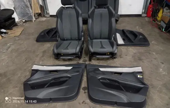Peugeot 3008 II Seat set 