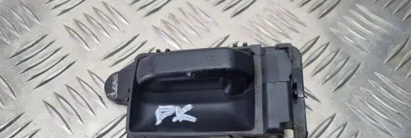 Peugeot 106 Front door interior handle 