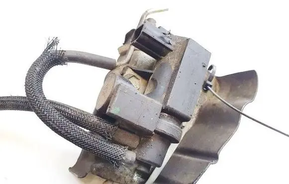 Toyota Auris 150 Turbo solenoid valve 70051308