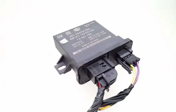 Opel Insignia A Xenon control unit/module 13461154