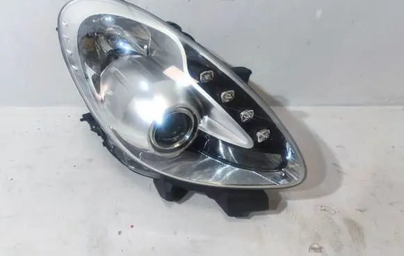 Alfa Romeo Giulietta Headlight/headlamp 00505267530