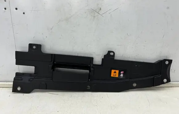 Engine bonnet/hood lock trim molding