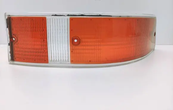 Porsche 911 901 930 Tailgate rear/tail lights SAEAIP2STR77 S2516 KL0163E